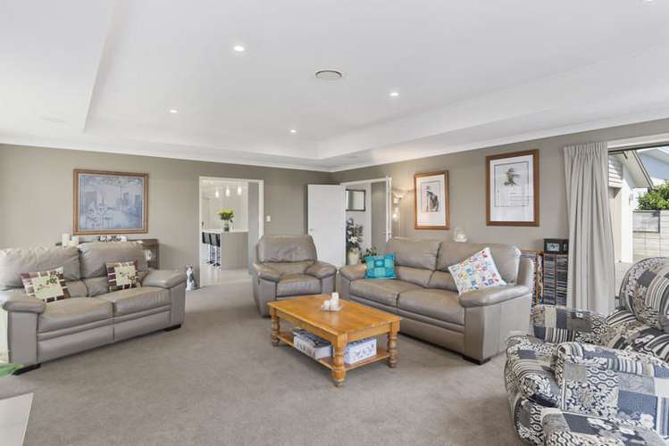 16 Contour Avenue Pyes Pa_6