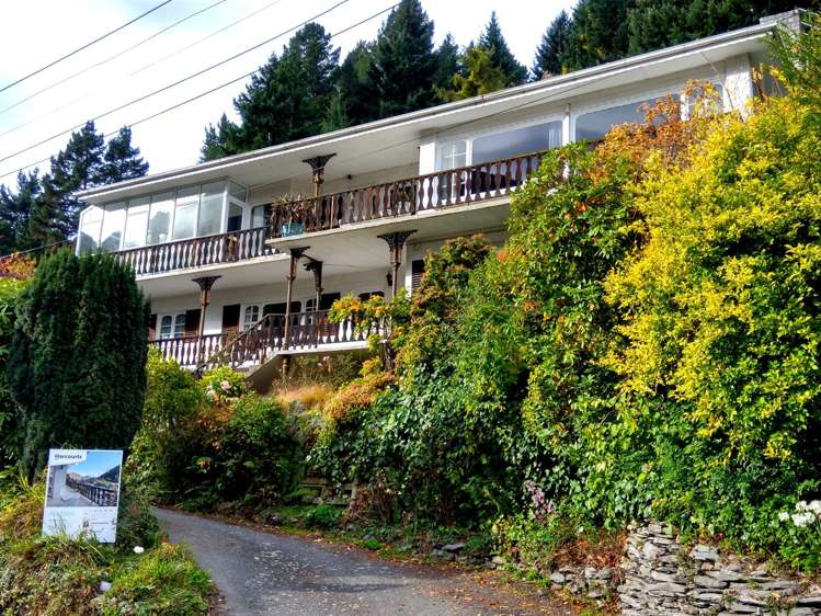 111 Hallenstein Street Queenstown_3