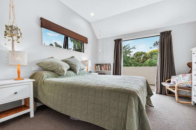 2 Antrim Place Rangatira Park_14