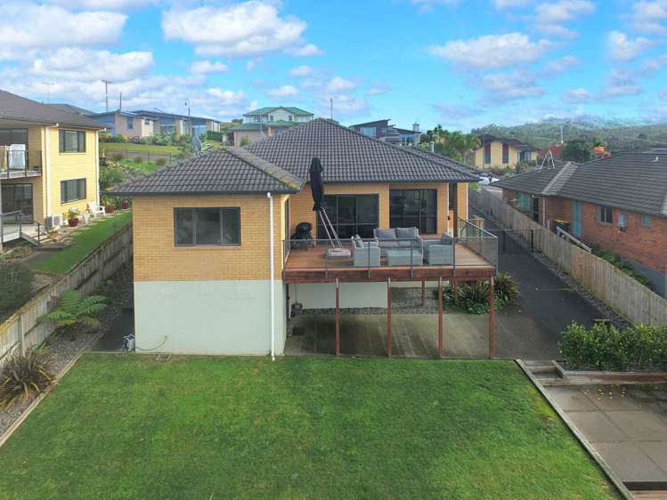 52 Roberta Crescent Orewa_35