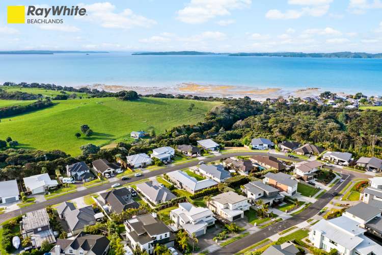 13 Te Puru Drive Maraetai_30