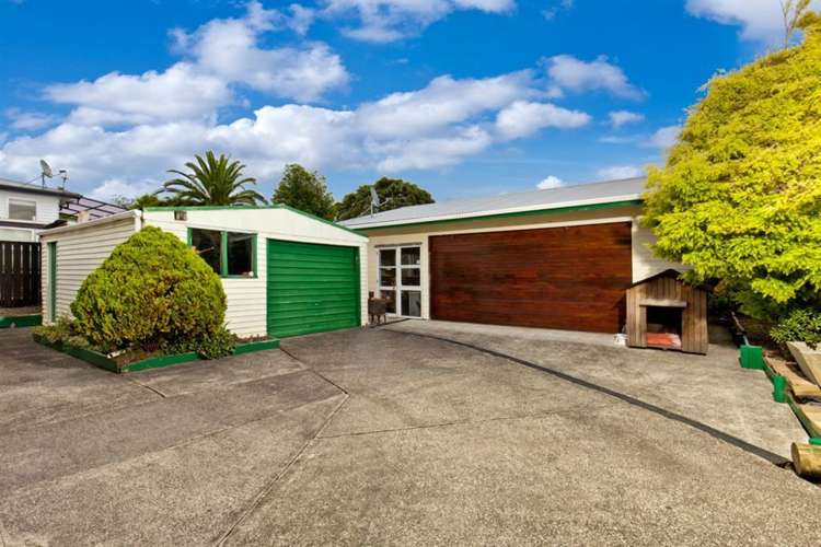 5 Taioma Crescent Te Atatu Peninsula_11