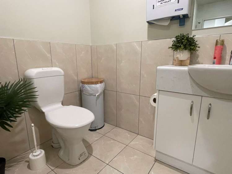 Unit 4/33 Apollo Drive Rosedale_9