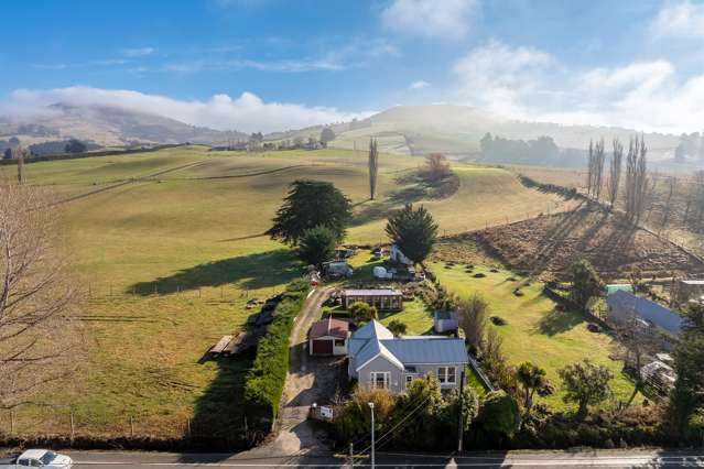 139 Main Road Waikouaiti_4