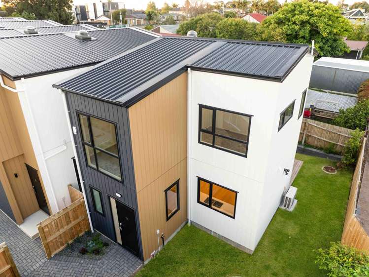 155 Te Atatu Road Te Atatu South_18