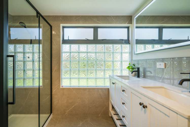 42 Walmsley Road Waihi_14