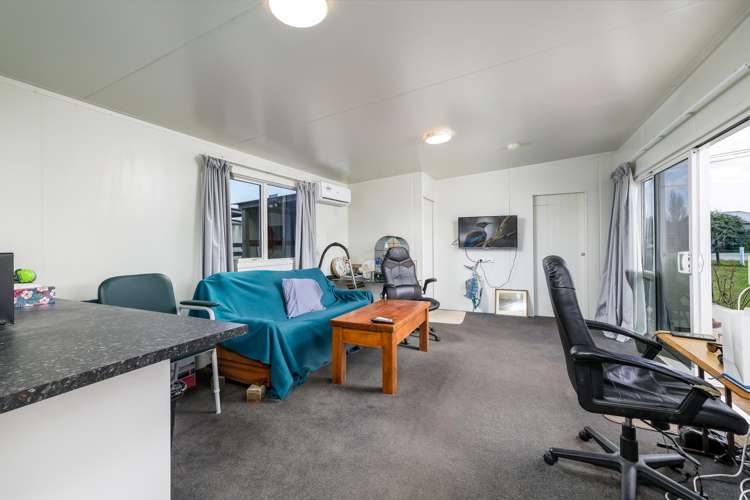 2 Makikihi Beach Road Makikihi_4