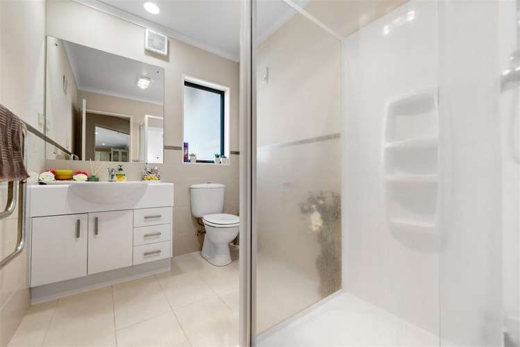 98 Jeffs Road Flat Bush_14