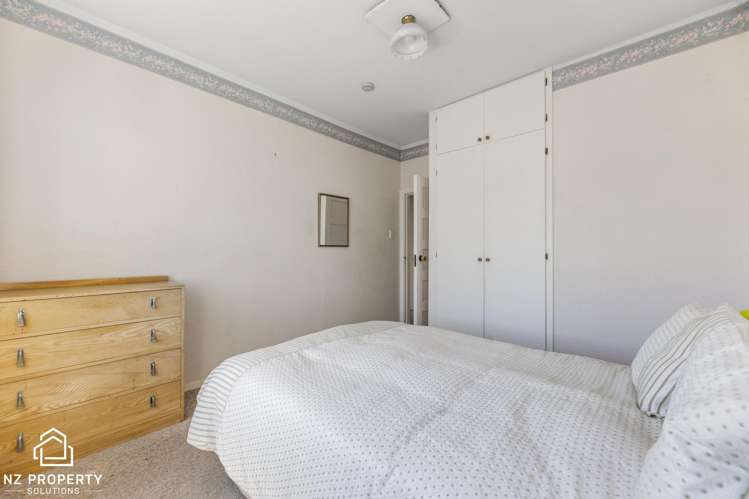 13 Rennie Street Green Island_11