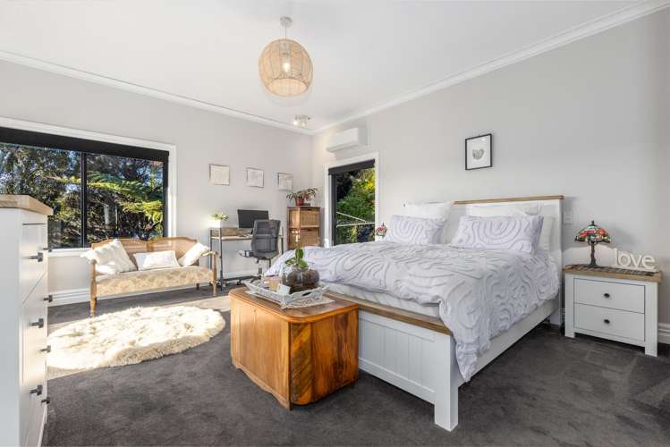 10 Kinloch Place Papakowhai_10