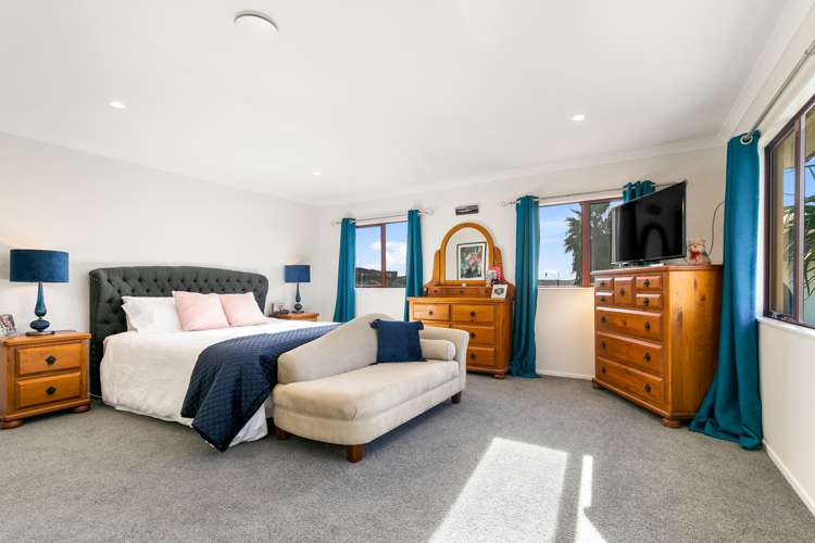 13 Onemana Way Te Atatu Peninsula_13