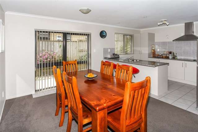 148 Keri Vista Rise Papakura_4