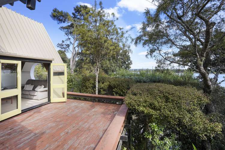 2/11 Amelia Place Beach Haven_7