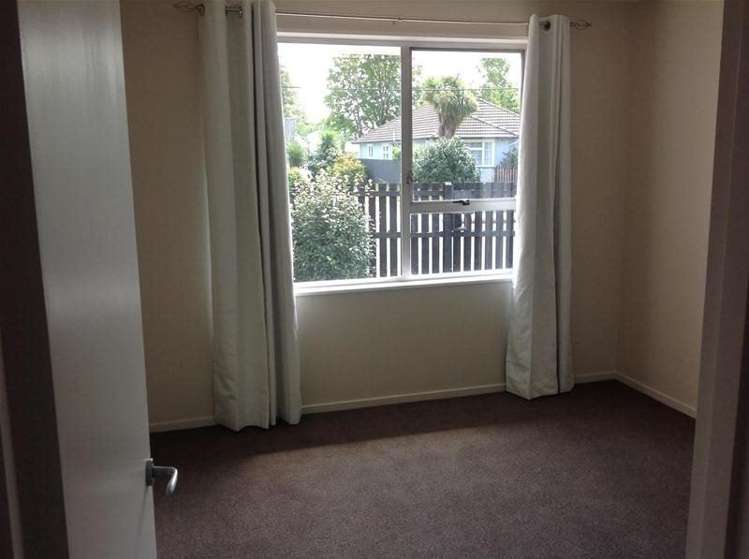 2/132 Mcfaddens Road Saint Albans_5