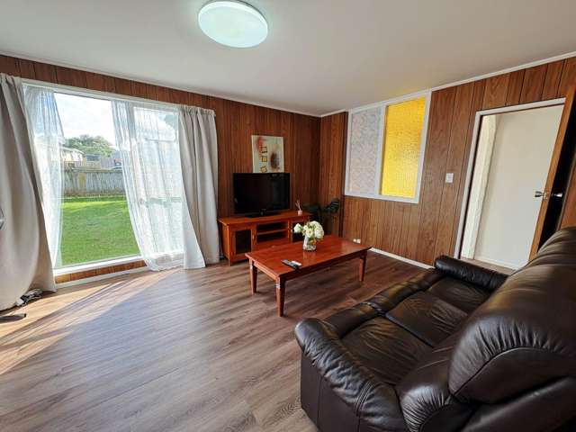 121 Hyperion Drive Randwick Park_1