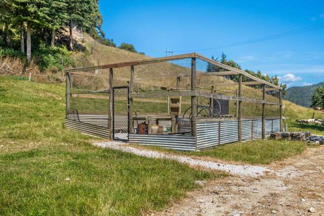 1118 Queen Charlotte Drive Queen Charlotte Sound_4