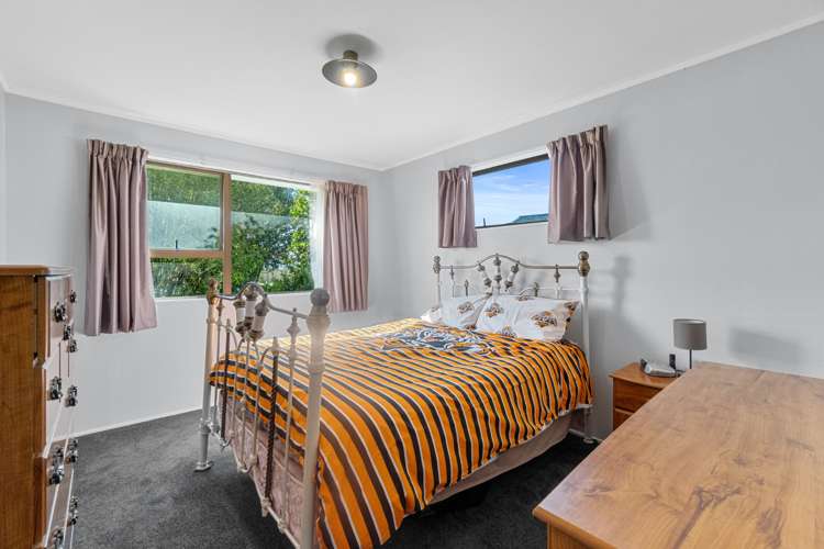 6 Bradley Place Nawton_6