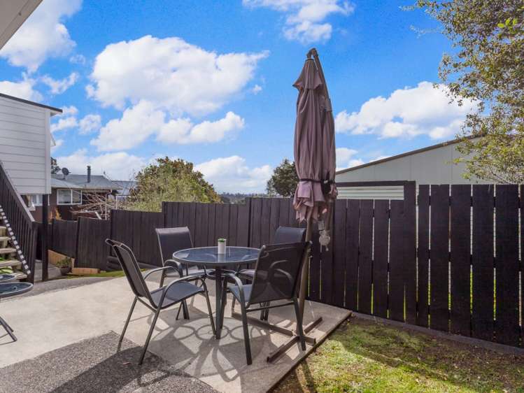 1a Routley Drive Glen Eden_16