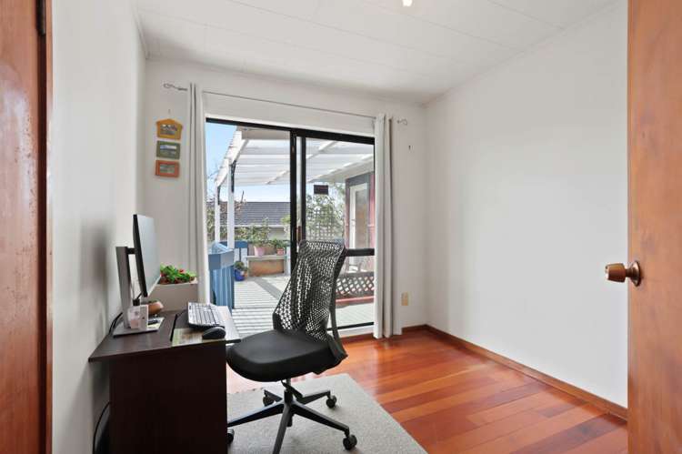18 Felgrove Street Glendene_9