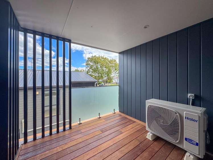 17/21 Eastview Road 10026_9