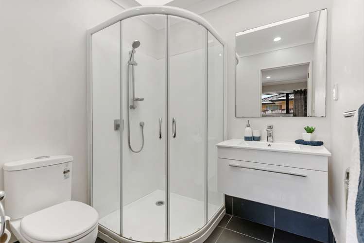 48 Milan Drive Glen Eden_13