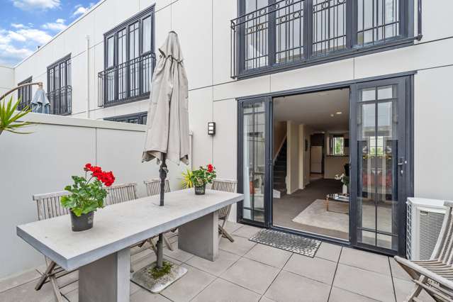 1f/8 Farnham Street Parnell_2