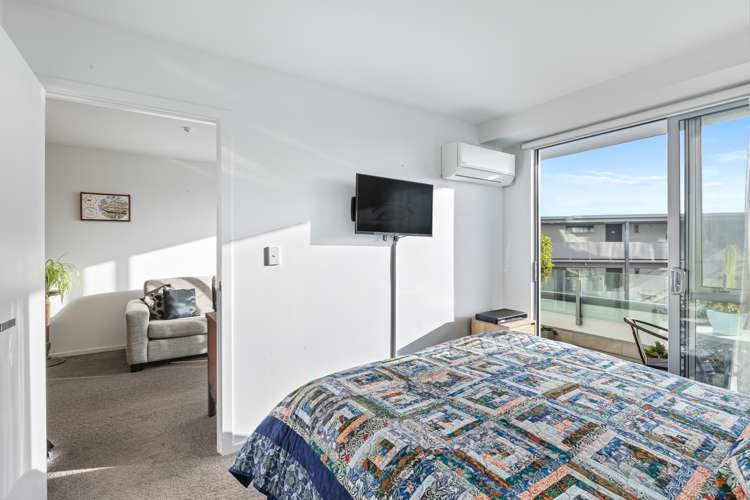 117/17 Link Crescent Stanmore Bay_12