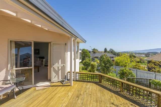 7 Amokura Street Waikanae_2