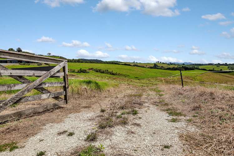 86 Monk Road Mangapai and Surrounds_11