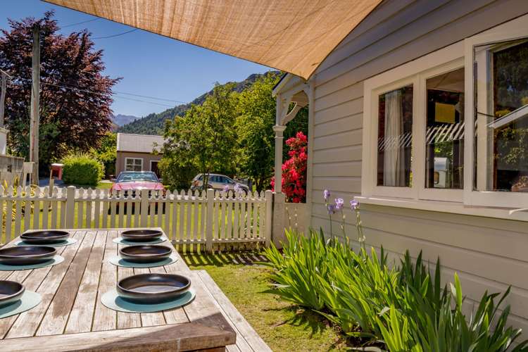 1 Merioneth Street Arrowtown_17