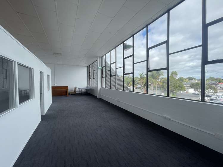 233 Green Lane West Epsom_3