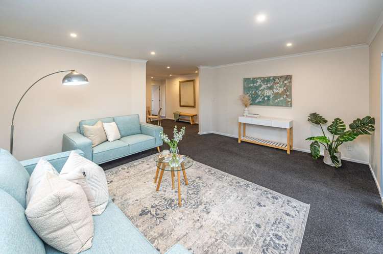 1 Loader Place Tawhero_13
