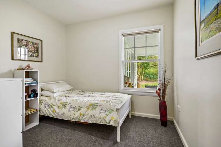 137 Main North Road Woodend_12