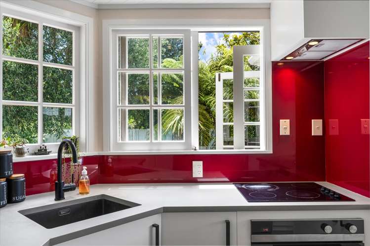 12 Puketitiro Street Glen Eden_7