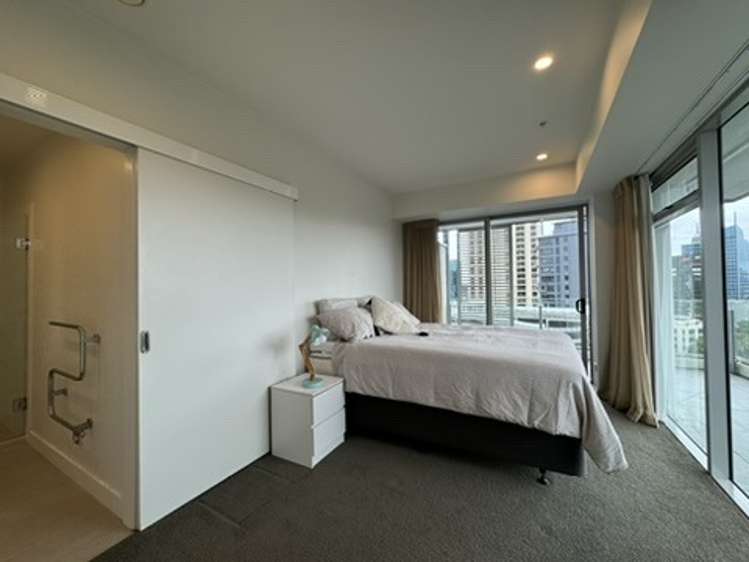 XX06/6 Lorne Street 10015_8