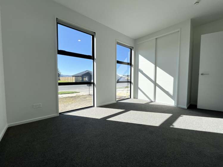 51 O'Callaghan Drive Lincoln_8