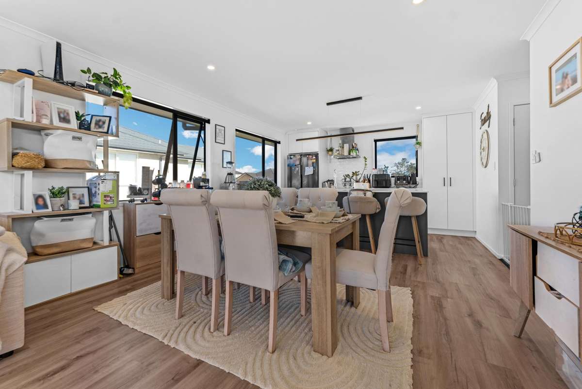 40 LEATHEM CRESCENT_4