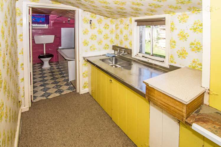 63 Lincoln Road Carterton_5