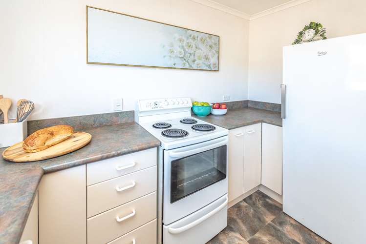 34 Kakaho Drive Tawhero_4