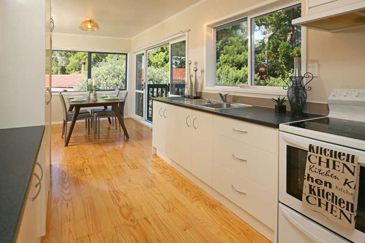 90 Glendene Avenue Glendene_9