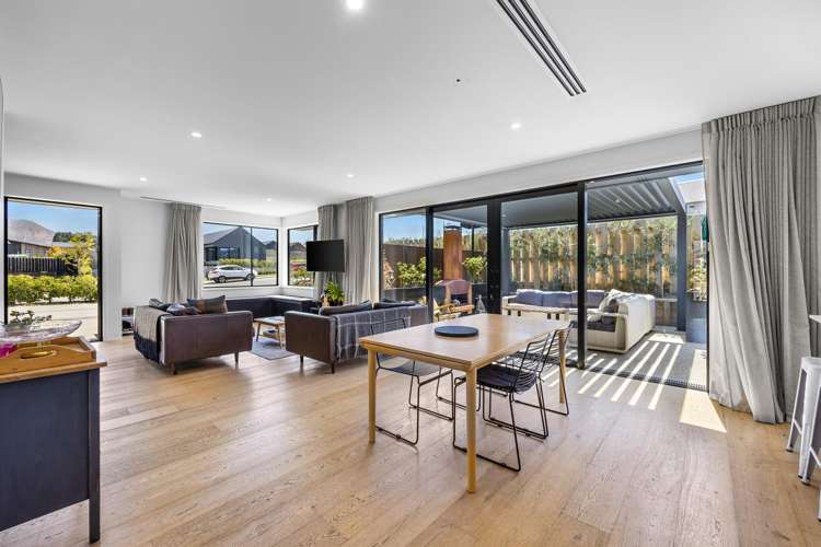 14 Riverslea Road Wanaka_3