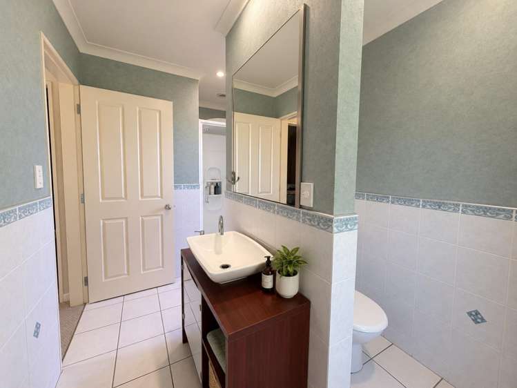 5 Parkwood Place Huntington_10