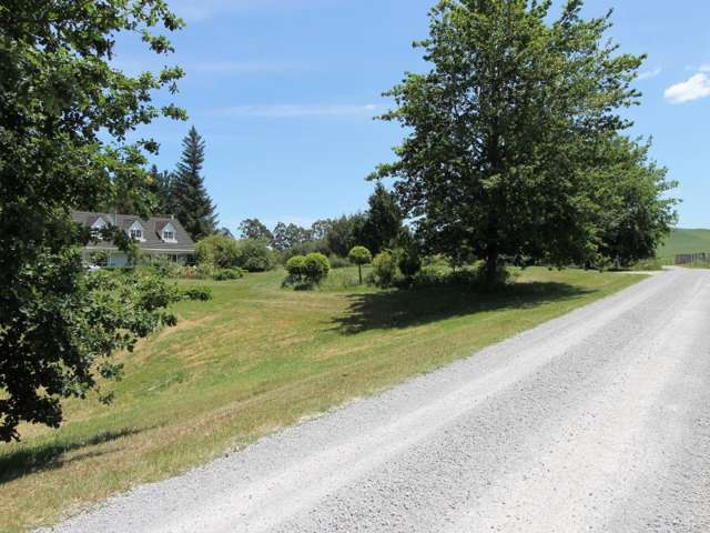 656 Tukairangi Road Kinloch_1