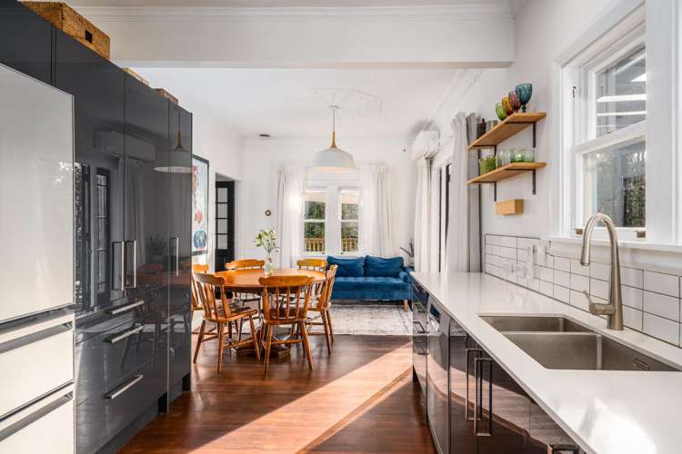 28 Handyside Street Tawa_14