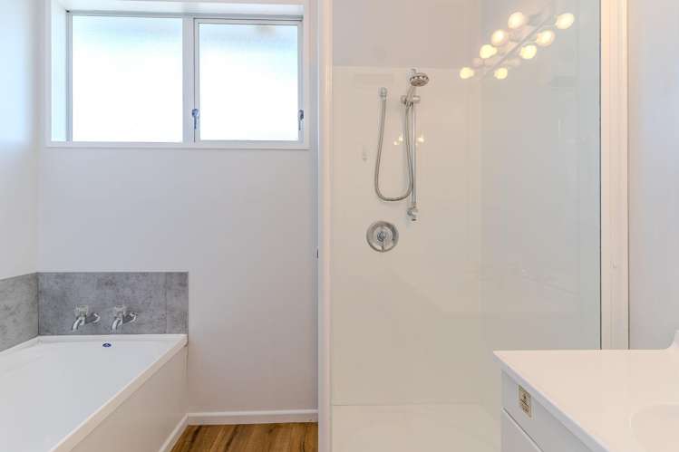 25 Barra Street Karitane_13