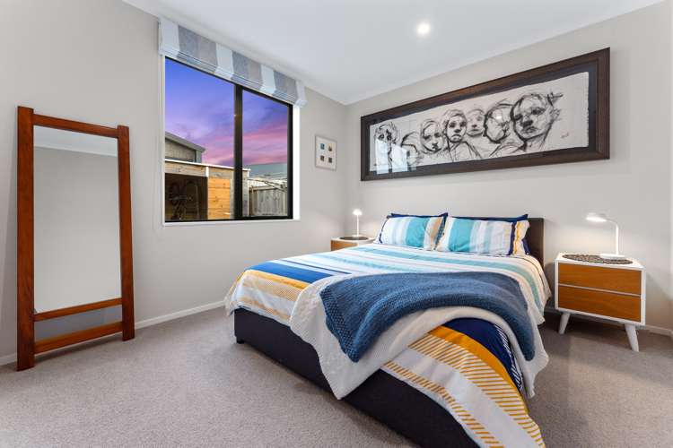 7 Onekura Street Red Beach_13