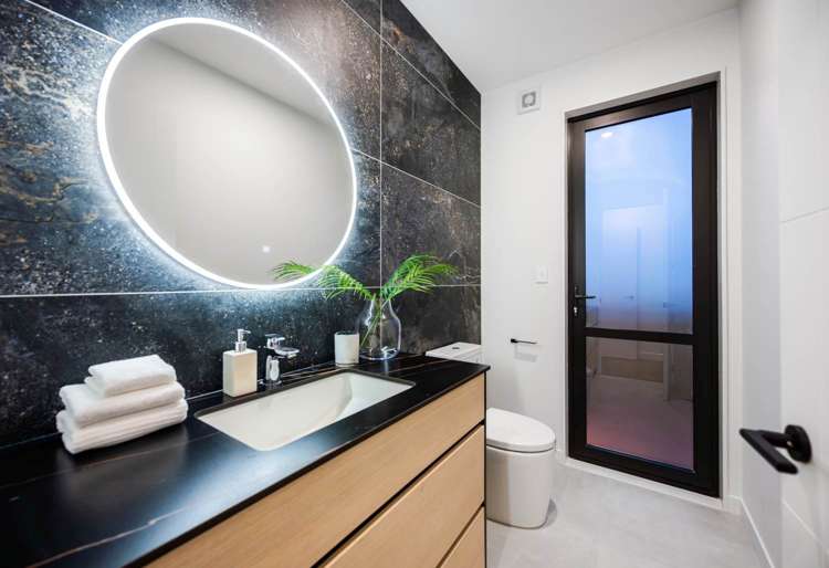 7 Pakirikiri Street Long Bay_22