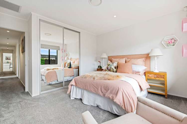 4 Riplington Road Huntington Park_14