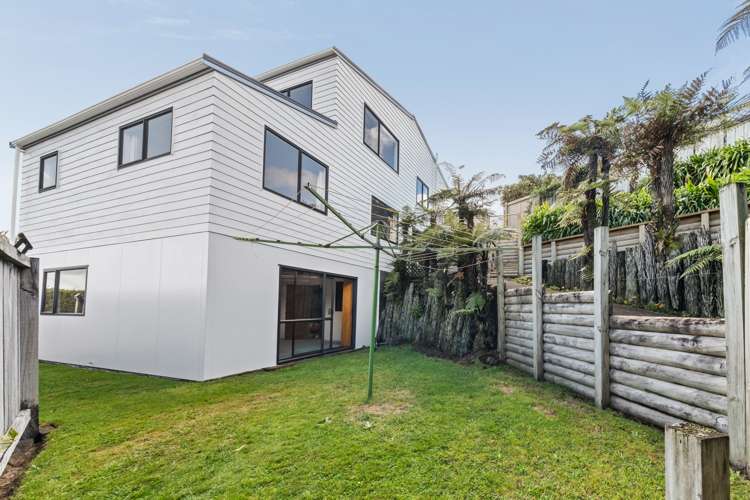 17 Ballantrae Place Highlands Park_22