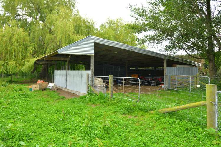 163 Breadings Road Bankside_14